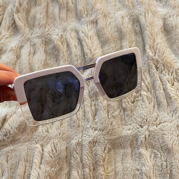 COCO AND BREEZY Amazonian 57mm Square Sunglasses. - Picture 9 of 14